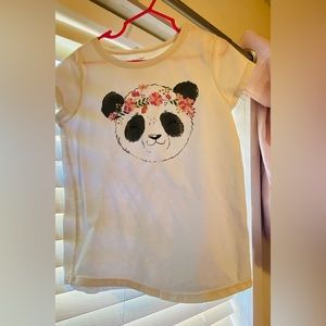 Girls Pands shirt. Size 8